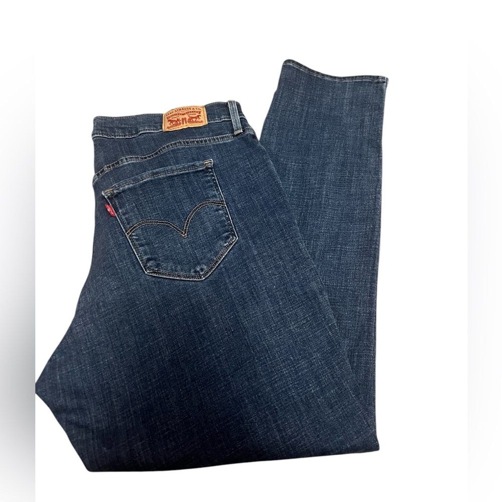 Levi’s 311 Shaping Skinny Jean 16W